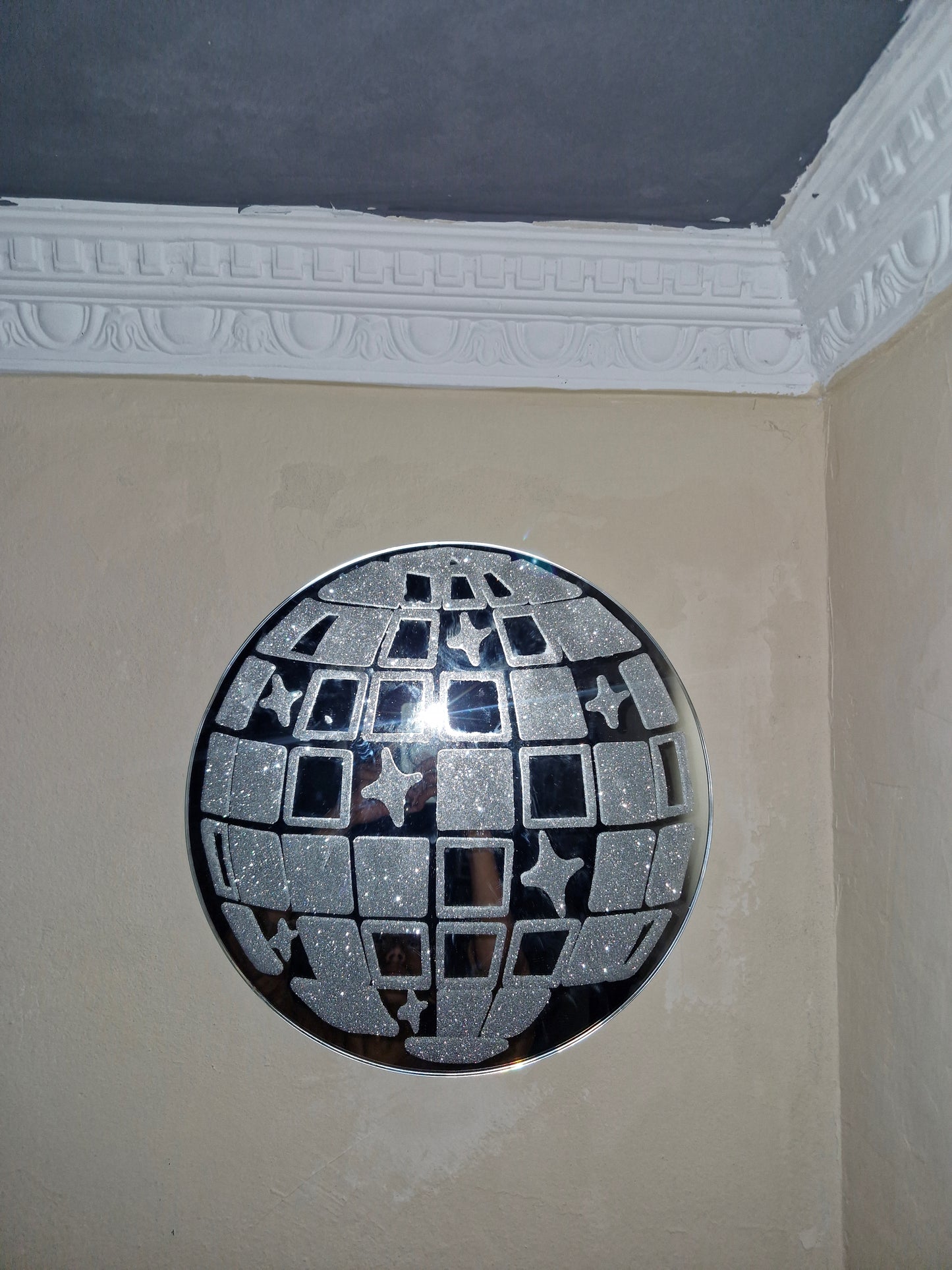 DISCO BALL MIRROR