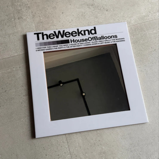 HOUSE OF BALLONS MIRROR